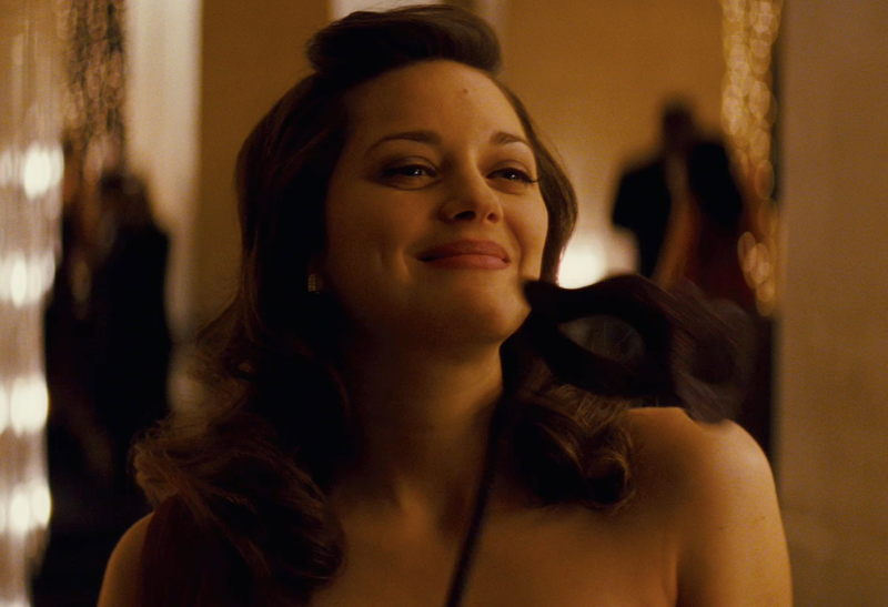 Illustration for article titled We break down the new Dark Knight Rises trailer, screencap by screencap